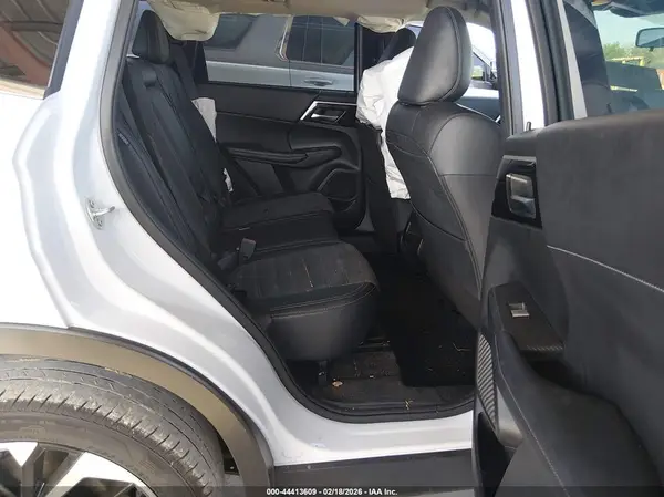 JA4J3VA85RZ043541 2024 MITSUBISHI OUTLANDER - Image 8