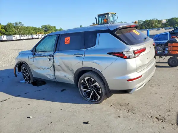 JA4J3VA85RZ076216 2024 MITSUBISHI OUTLANDER - Image 2