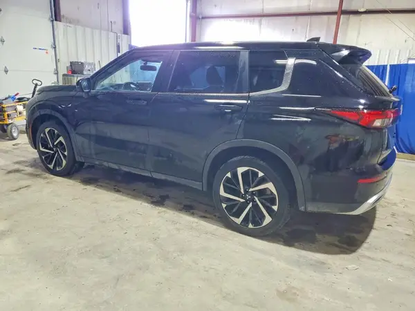 JA4J3VA85RZ077205 2024 MITSUBISHI OUTLANDER - Image 2
