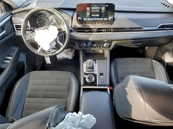 JA4J3VA85RZ079102 2024 MITSUBISHI OUTLANDER - Image 8