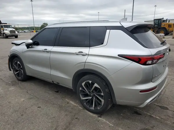 JA4J3VA86NZ072539 2022 MITSUBISHI OUTLANDER - Image 2