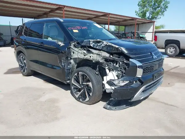 JA4J3VA86NZ086876 2022 MITSUBISHI OUTLANDER - Image 1