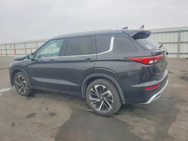 JA4J3VA86PZ059700 2023 MITSUBISHI OUTLANDER - Image 2