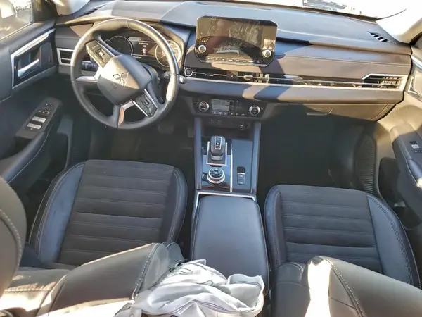 JA4J3VA86RZ011729 2024 MITSUBISHI OUTLANDER - Image 8