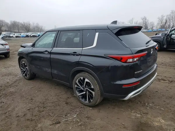 JA4J3VA86RZ071347 2024 MITSUBISHI OUTLANDER - Image 2