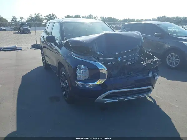 JA4J3VA86RZ083692 2024 MITSUBISHI OUTLANDER - Image 1