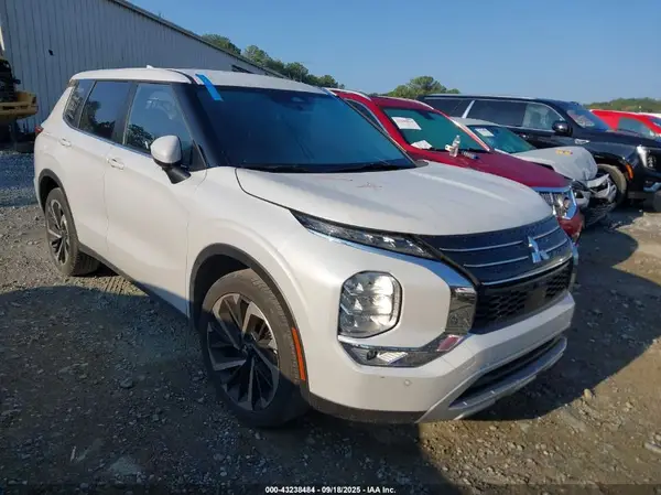 JA4J3VA86RZ089346 2024 MITSUBISHI OUTLANDER - Image 1