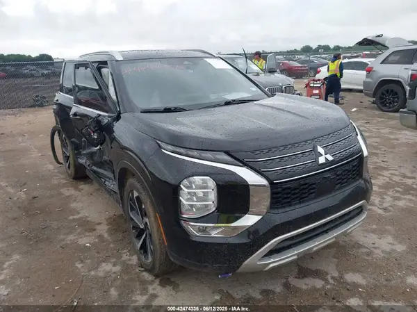 JA4J3VA87NZ009885 2022 MITSUBISHI OUTLANDER - Image 1