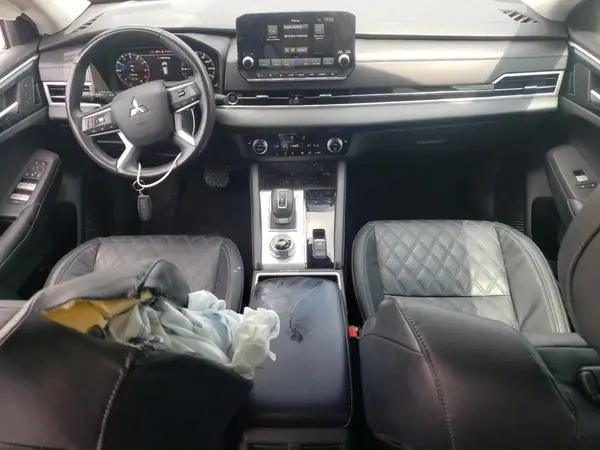 JA4J3VA87NZ010132 2022 MITSUBISHI OUTLANDER - Image 8