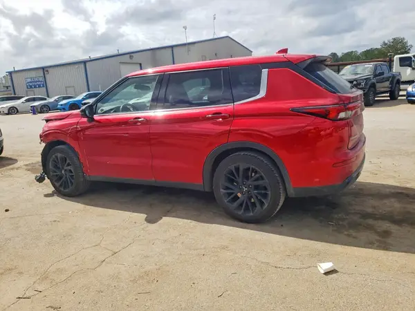 JA4J3VA87PZ017570 2023 MITSUBISHI OUTLANDER - Image 2