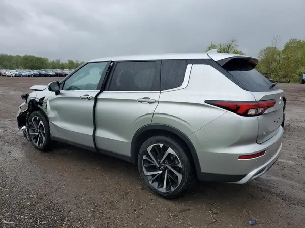 JA4J3VA87RZ022514 2024 MITSUBISHI OUTLANDER - Image 2