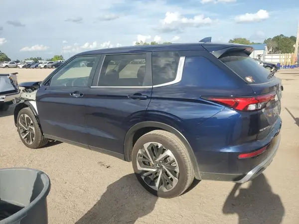 JA4J3VA87RZ067534 2024 MITSUBISHI OUTLANDER - Image 2
