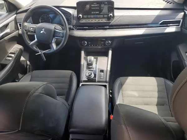 JA4J3VA87RZ088903 2024 MITSUBISHI OUTLANDER - Image 8