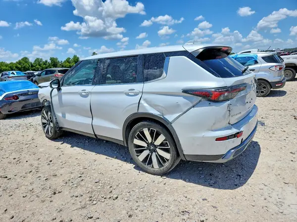 JA4J3VA87SZ018467 2025 MITSUBISHI OUTLANDER - Image 2
