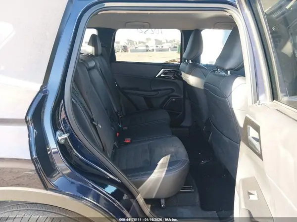 JA4J3VA87SZ045815 2025 MITSUBISHI OUTLANDER - Image 8