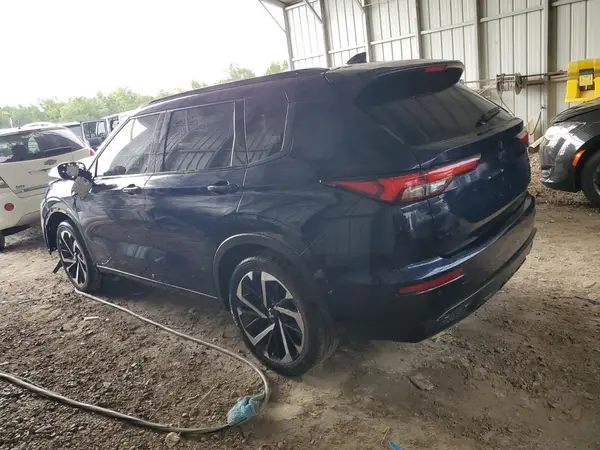 JA4J3VA88NZ079685 2022 MITSUBISHI OUTLANDER - Image 2