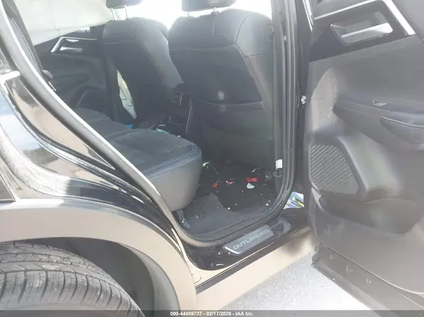 JA4J3VA88RZ028564 2024 MITSUBISHI OUTLANDER - Image 8