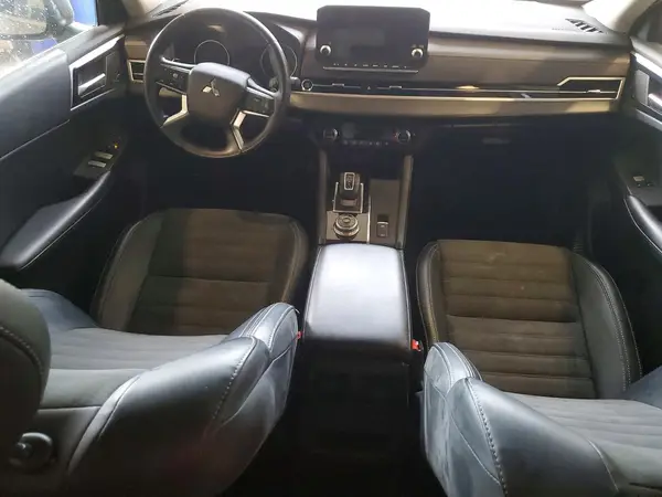 JA4J3VA88RZ039161 2024 MITSUBISHI OUTLANDER - Image 8