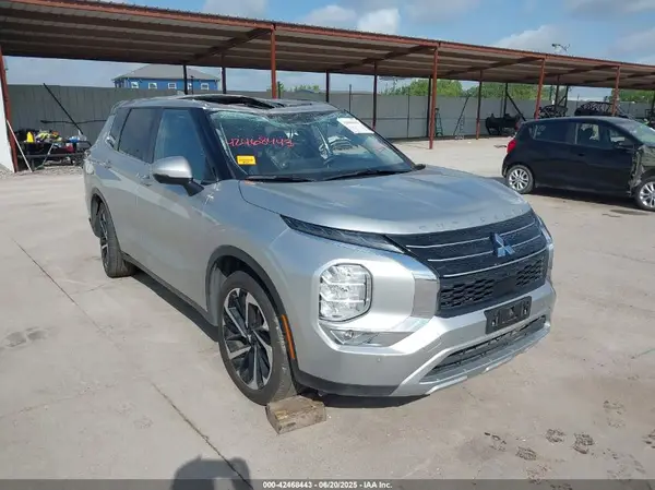 JA4J3VA88RZ055571 2024 MITSUBISHI OUTLANDER - Image 1