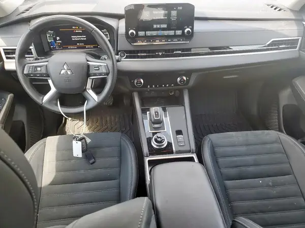 JA4J3VA88RZ073021 2024 MITSUBISHI OUTLANDER - Image 8