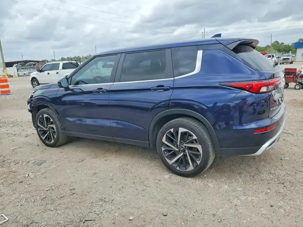 JA4J3VA88RZ084309 2024 MITSUBISHI OUTLANDER - Image 2