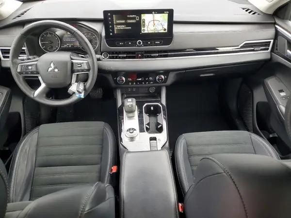 JA4J3VA88SZ028392 2025 MITSUBISHI OUTLANDER - Image 8