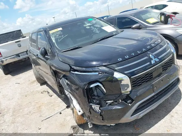 JA4J3VA88SZ050053 2025 MITSUBISHI OUTLANDER - Image 1