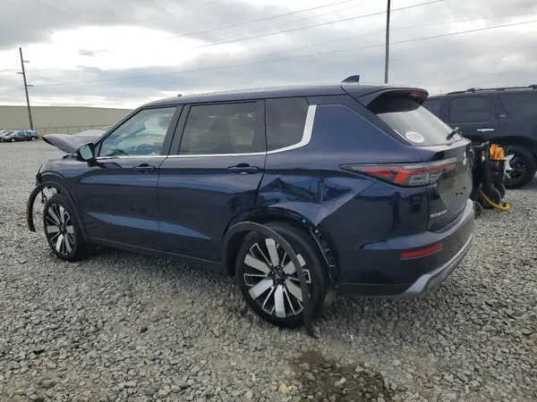 JA4J3VA88SZ050778 2025 MITSUBISHI OUTLANDER - Image 2