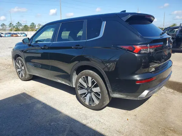 JA4J3VA88SZ052014 2025 MITSUBISHI OUTLANDER - Image 2