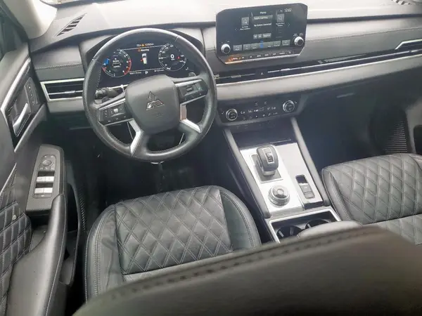 JA4J3VA89NZ037378 2022 MITSUBISHI OUTLANDER - Image 8
