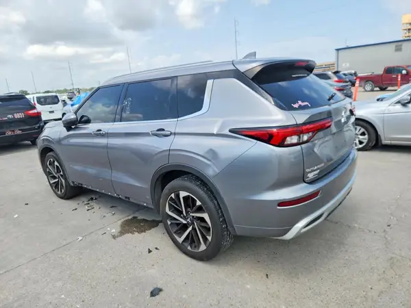 JA4J3VA89NZ071157 2022 MITSUBISHI OUTLANDER - Image 2