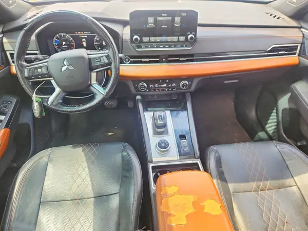 JA4J3VA89NZ071157 2022 MITSUBISHI OUTLANDER - Image 8
