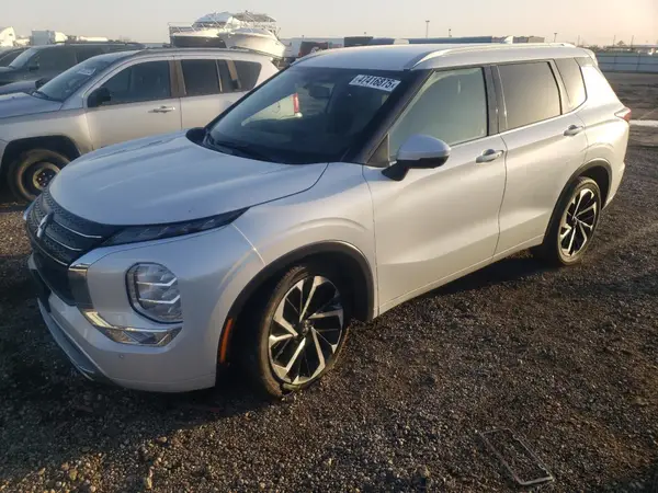 JA4J3VA89NZ081641 2022 MITSUBISHI OUTLANDER - Image 1