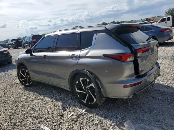JA4J3VA89PZ043832 2023 MITSUBISHI OUTLANDER - Image 2