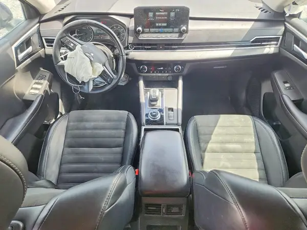 JA4J3VA89RZ013071 2024 MITSUBISHI OUTLANDER - Image 8