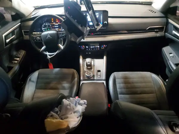 JA4J3VA89RZ056938 2024 MITSUBISHI OUTLANDER - Image 8