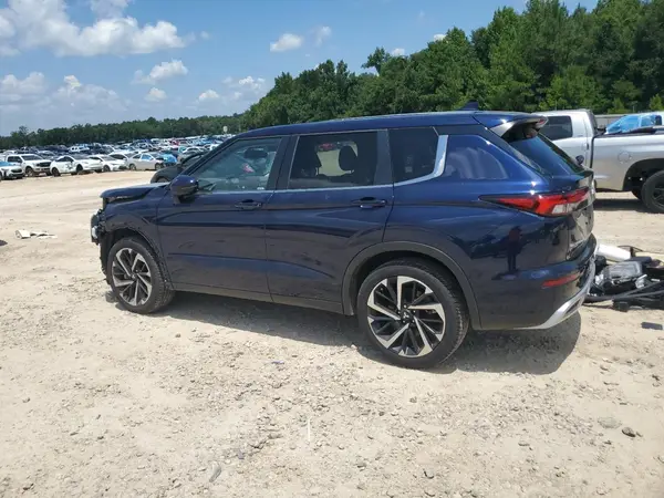 JA4J3VA89RZ065669 2024 MITSUBISHI OUTLANDER - Image 2
