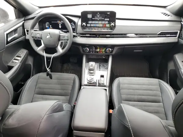 JA4J3VA89RZ070810 2024 MITSUBISHI OUTLANDER - Image 8