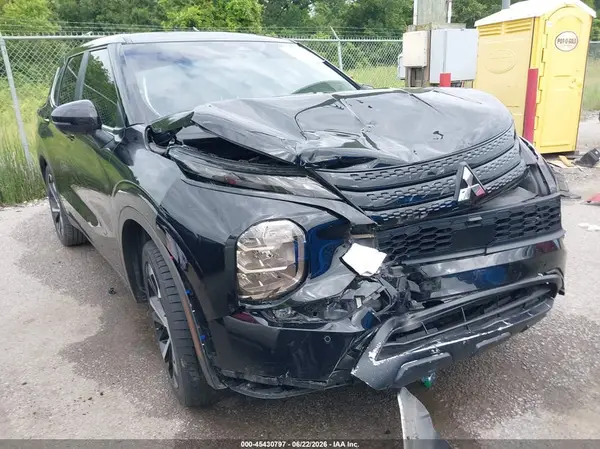 JA4J3VA89RZ084867 2024 MITSUBISHI OUTLANDER - Image 1