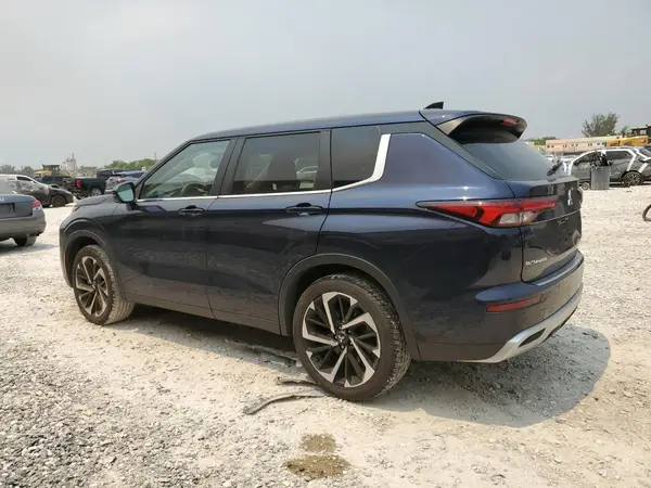 JA4J3VA89RZ085467 2024 MITSUBISHI OUTLANDER - Image 2