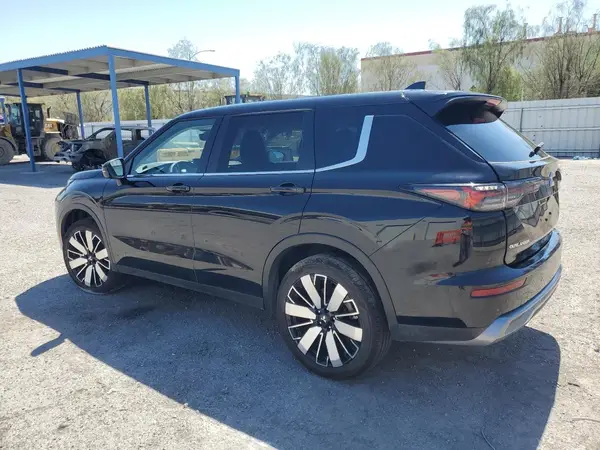 JA4J3VA89SZ039126 2025 MITSUBISHI OUTLANDER - Image 2