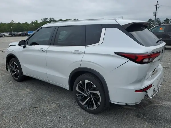JA4J3VA8XNZ025837 2022 MITSUBISHI OUTLANDER - Image 2
