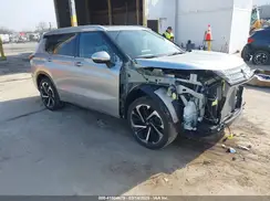 JA4J3VA8XNZ082328 2022 MITSUBISHI OUTLANDER
