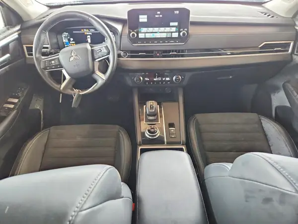 JA4J3VA8XRZ006128 2024 MITSUBISHI OUTLANDER - Image 8