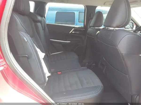 JA4J3VA8XRZ085123 2024 MITSUBISHI OUTLANDER - Image 8