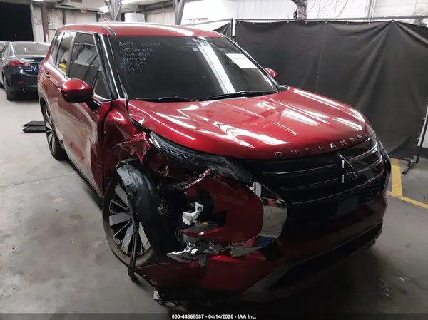 JA4J3VA8XSZ018267 2025 MITSUBISHI OUTLANDER - Image 1