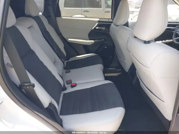 JA4J3VA8XSZ021492 2025 MITSUBISHI OUTLANDER - Image 8