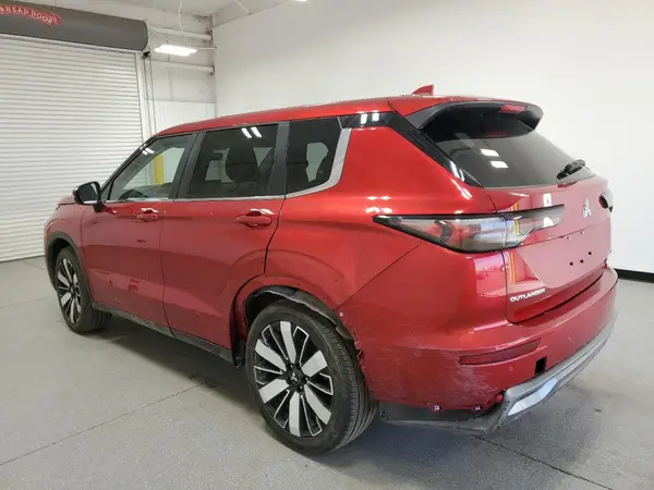 JA4J3VA8XSZ029835 2025 MITSUBISHI OUTLANDER - Image 2