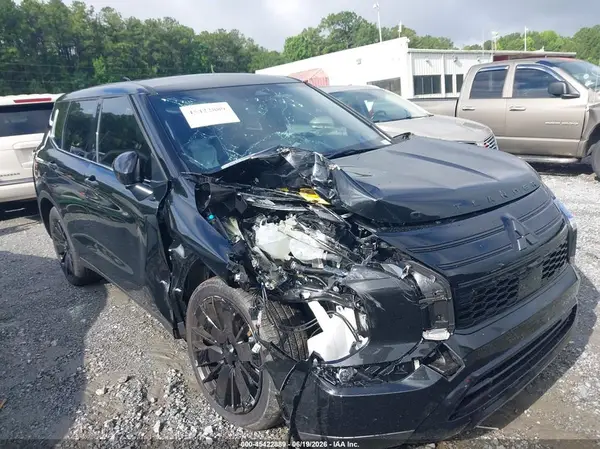 JA4J3VAB1TZ035438 2026 MITSUBISHI OUTLANDER - Image 1