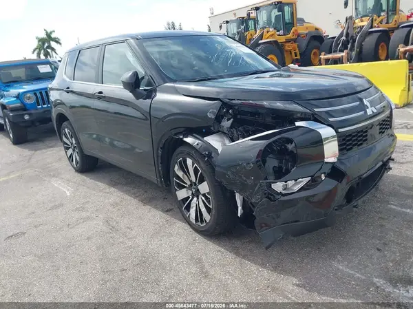 JA4J3VAB2TZ043788 2026 MITSUBISHI OUTLANDER - Image 1